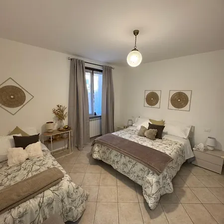 아파트 Welcome Serravalle - Private Parking And Garden