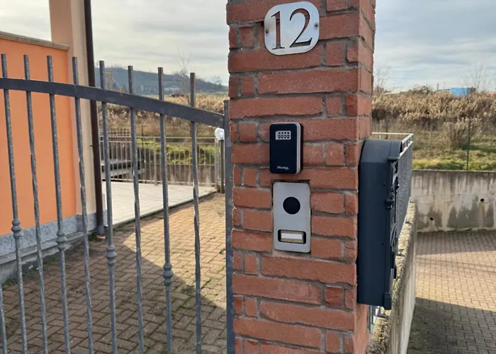 Apartment Welcome - Serravalle Outlet *